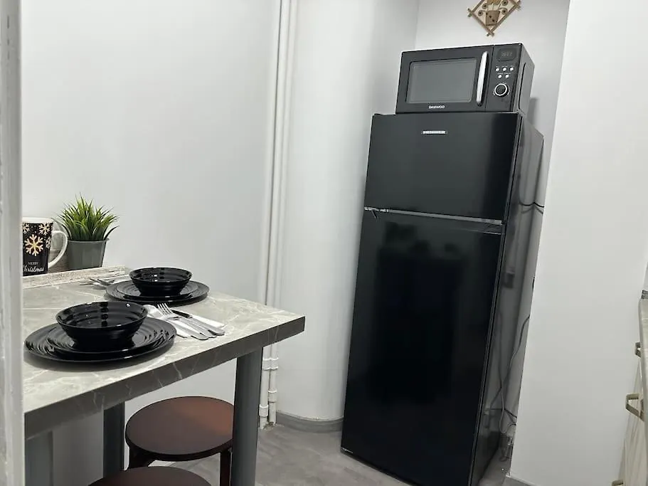 Stylish Studio In Heart Of Old Town Bucharest Apartment