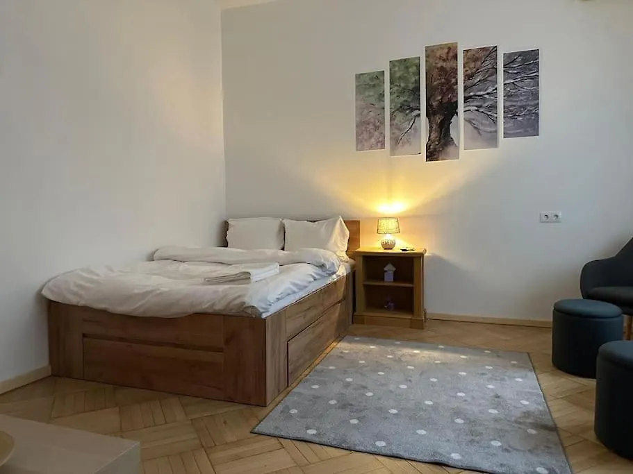 Stylish Studio In Heart Of Old Town Bucharest