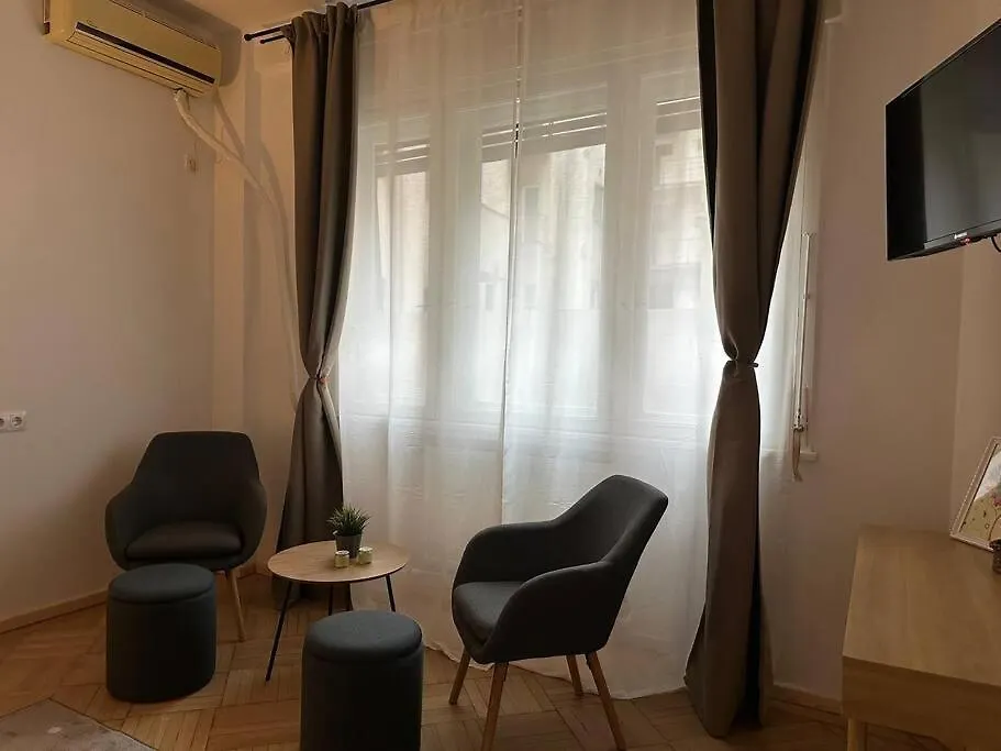 Stylish Studio In Heart Of Old Town Bucharest 0*,
